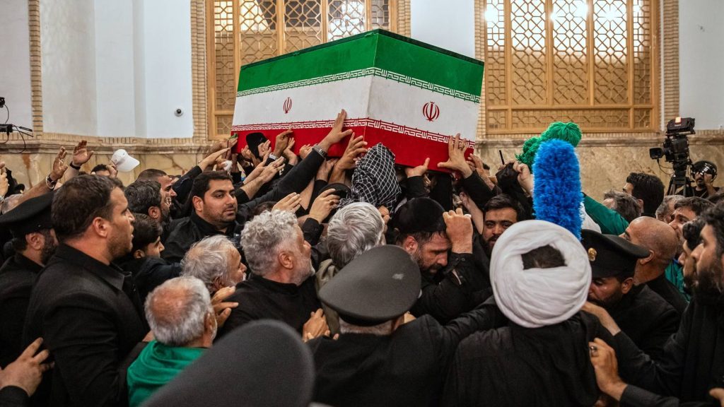 Trump and Iranian Leader Trade Threats as Mediators Try to Save Crumbling Deal