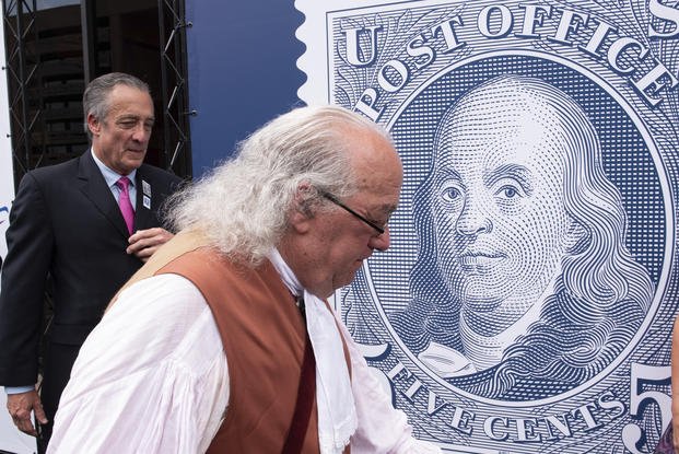 Barry Stevens portraying Benjamin Franklin.