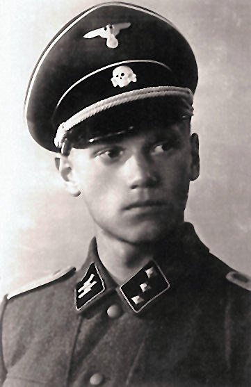 torni_lauri.jpg How a Former Waffen-SS Officer Became an American War Hero Buried at Arlington National Cemetery
