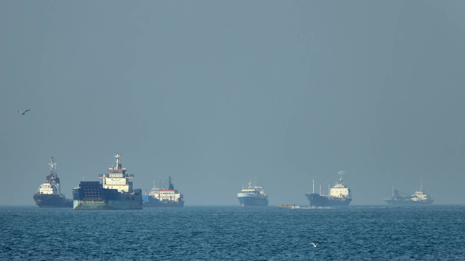 A Fragile Ceasefire Holds as US Awaits Iran Response, Bahrain Detains Dozens