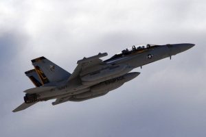 Four Navy Aviators Survive Midair Collision at Idaho Air Show