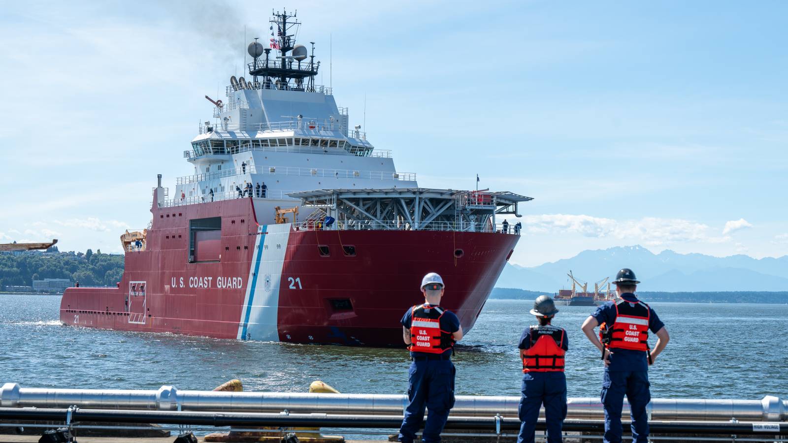 $3.3 Billion Coast Guard Contract Boosts Fleet With Six New Cutters